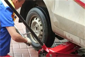 宏伟附近拖车24小时服务热线电话